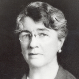 Dr. Louise Pearce